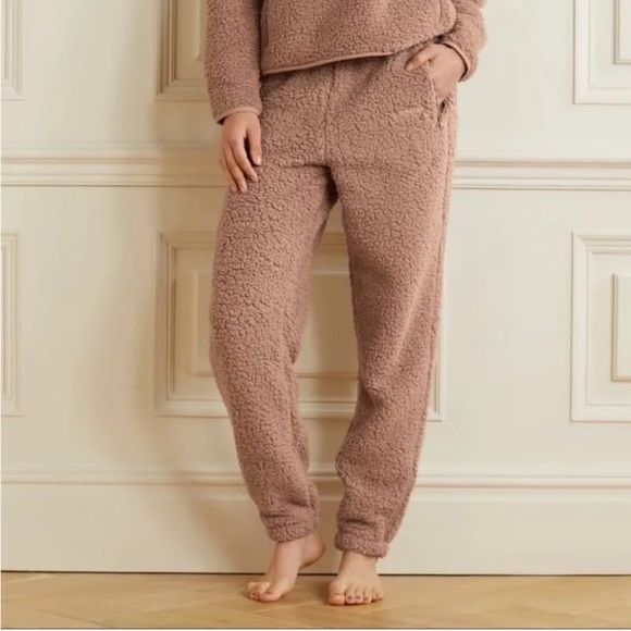 SKIMS Teddy fleece joggers Tiger’s Eye M - Picture 1 of 3